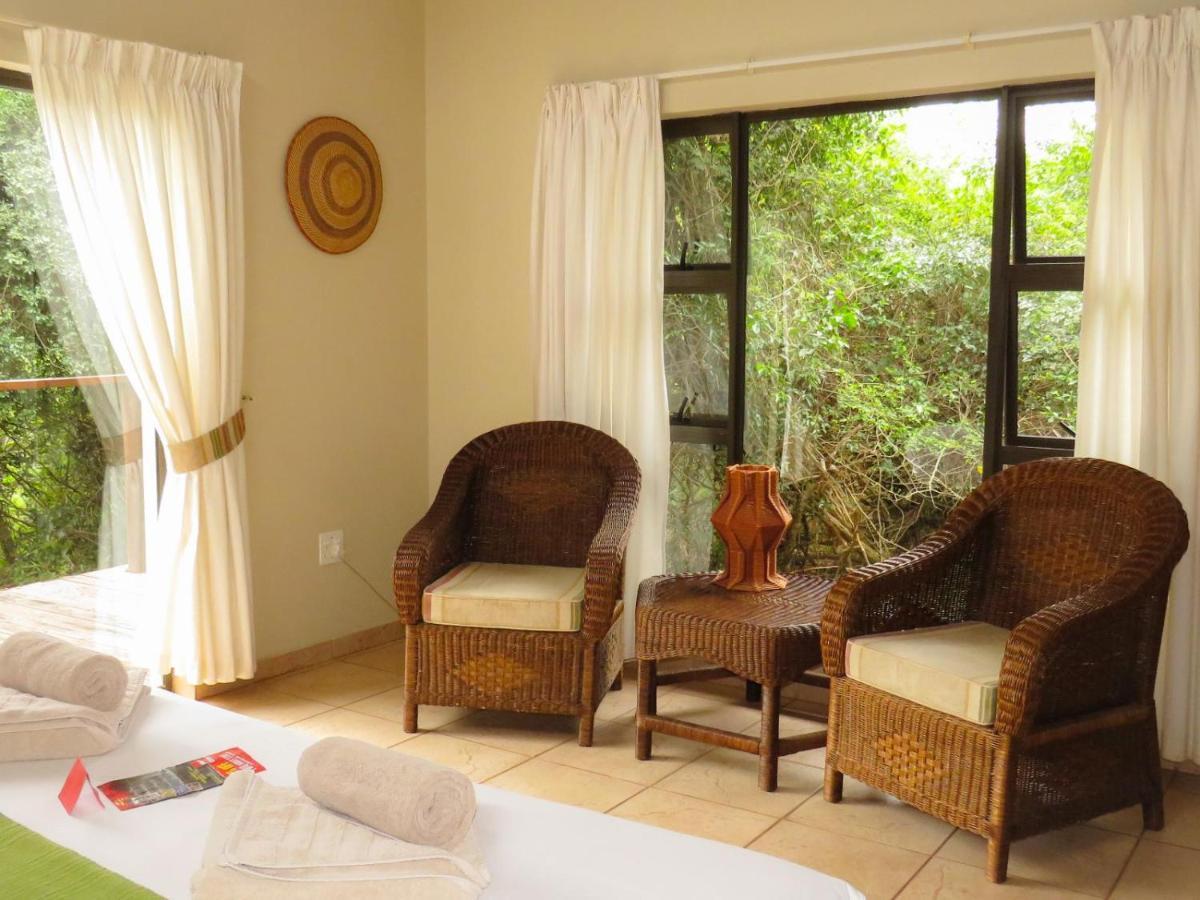 Umkhumbi Lodge Hluhluwe Ngoại thất bức ảnh