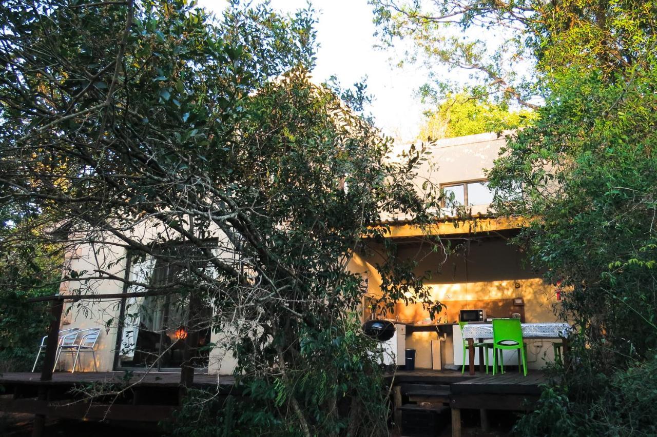 Umkhumbi Lodge Hluhluwe Ngoại thất bức ảnh