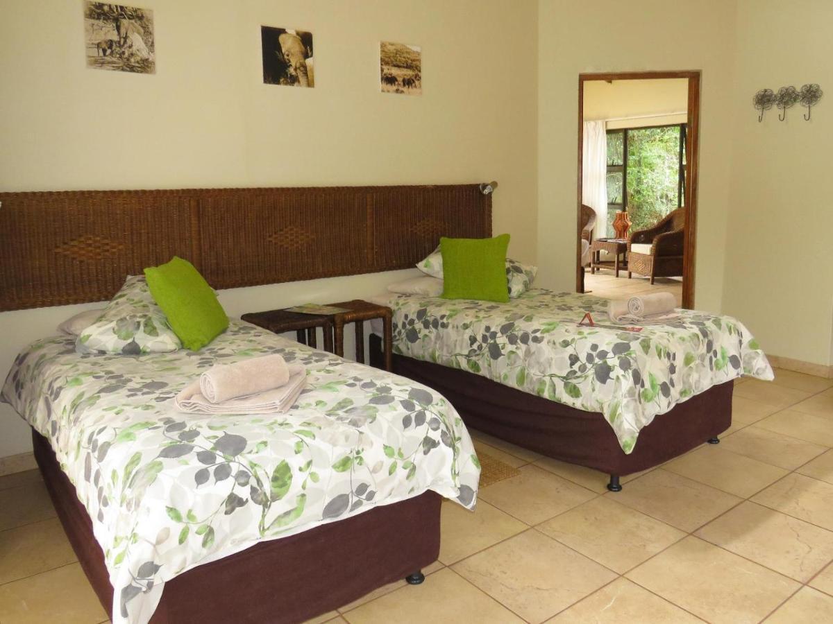 Umkhumbi Lodge Hluhluwe Ngoại thất bức ảnh