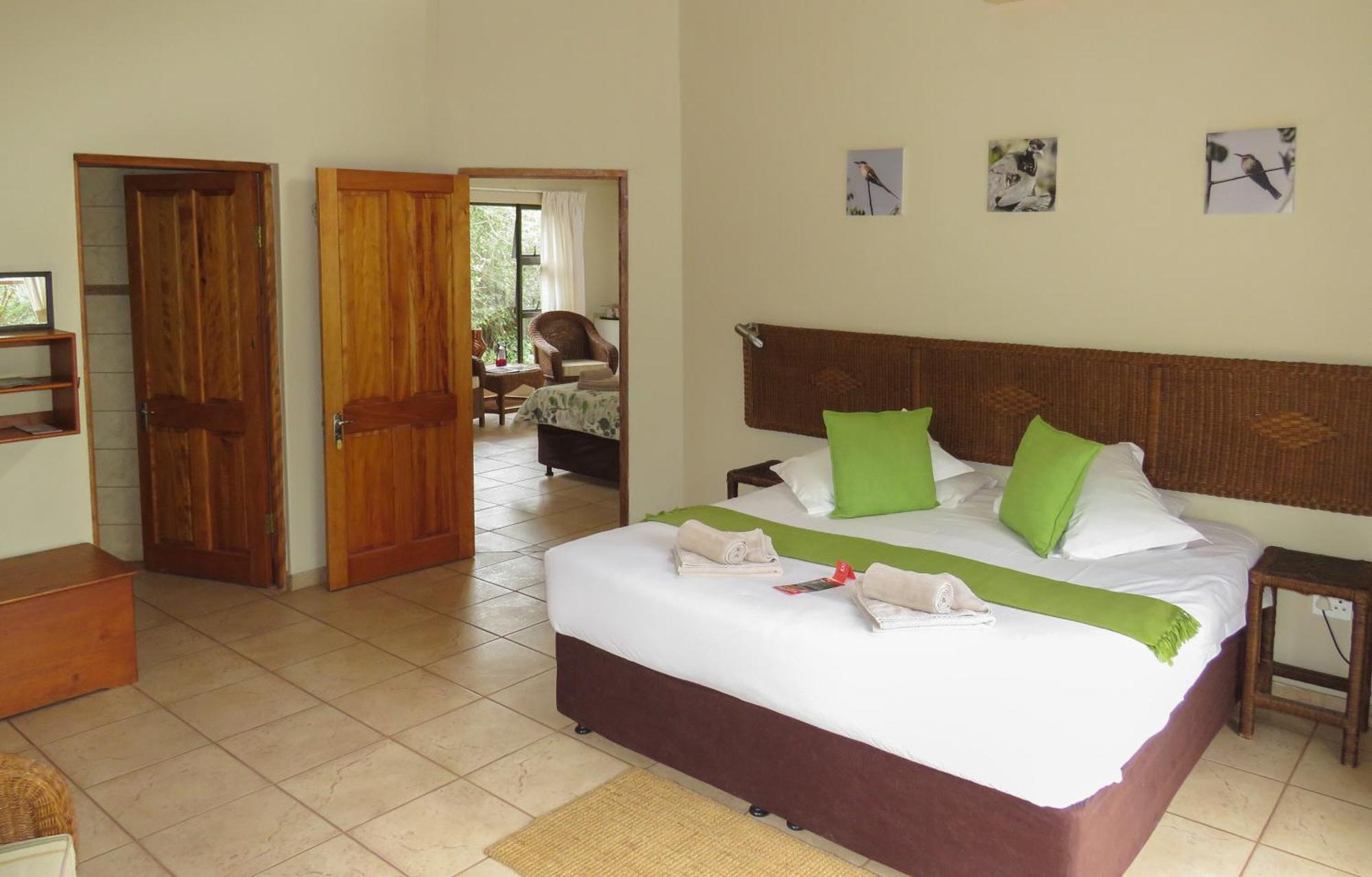 Umkhumbi Lodge Hluhluwe Ngoại thất bức ảnh