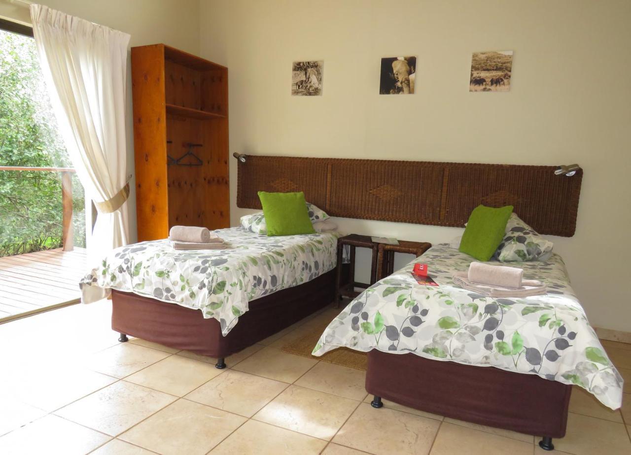 Umkhumbi Lodge Hluhluwe Ngoại thất bức ảnh
