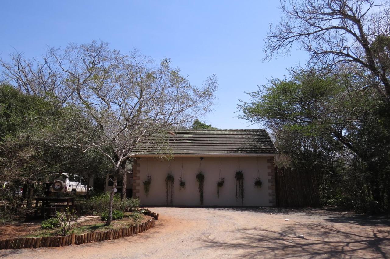 Umkhumbi Lodge Hluhluwe Ngoại thất bức ảnh